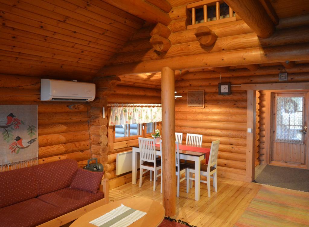 Lomapesae Cottages Pertunmaa Zimmer foto